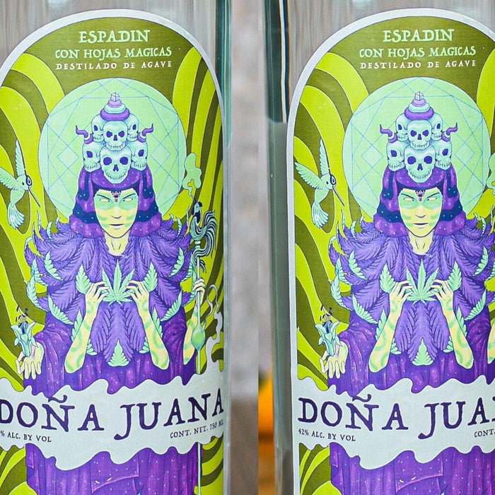 Doña Juana es un Mezcal Artesanal tipo Espadin inficionado con cannabis hecho en Oaxaca